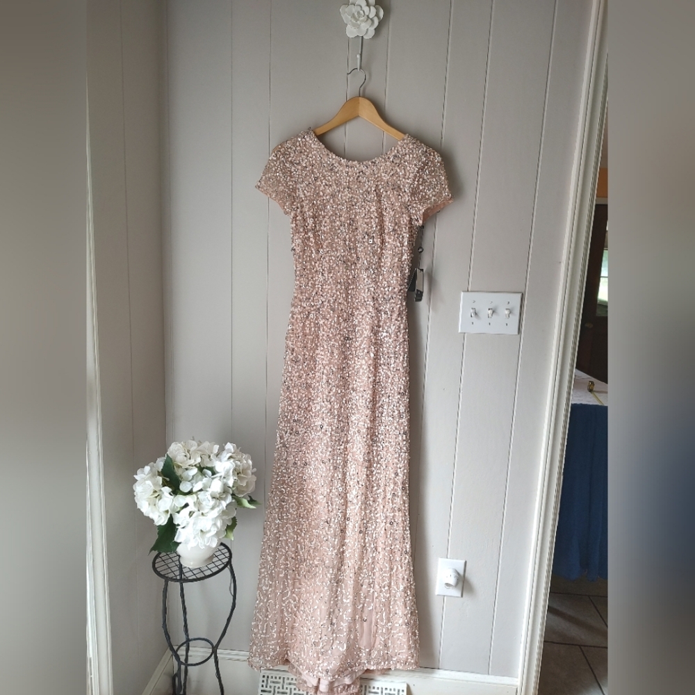 Adrianna Papell Formal Sequin Dress Sz 2 Champagne Beige Train - Picture 3 of 11